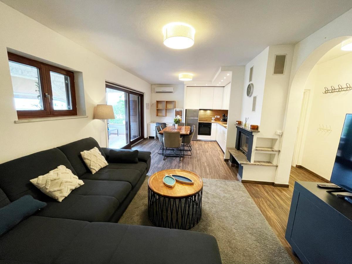Apartments Monika Bed & Breakfast 236 Punat Exterior foto